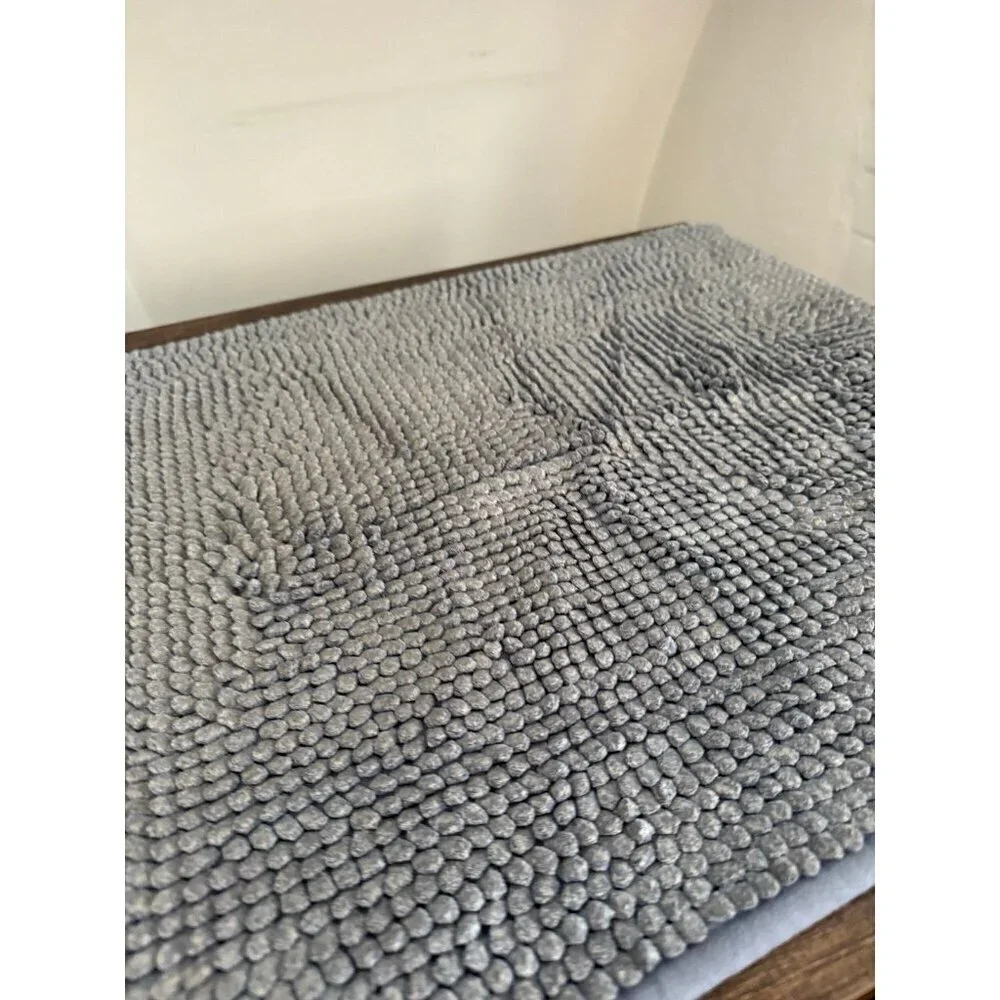 Gray Chenille Bath/Utility Mat